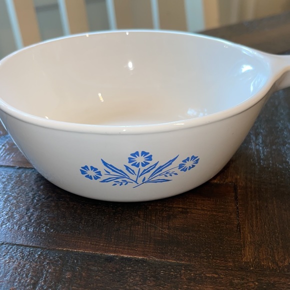 Like new Corning Ware p-81-b Blue Cornflower 1 pint - Picture 2 of 4